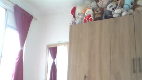 Laura online show from 02/09/26, 08:13