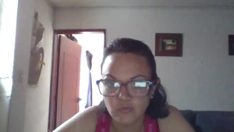 Laura online show from 06/05/26, 02:56