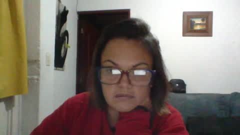 Laura online show from 06/07/26, 02:05