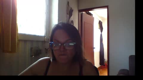Laura online show from 06/11/26, 06:50