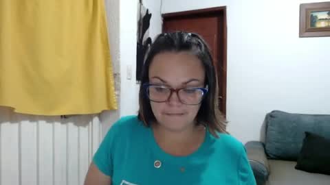 Laura online show from 07/17/26, 10:55