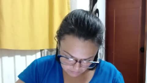 Laura online show from 07/18/26, 12:37