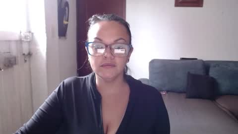 Laura online show from 07/23/26, 02:26
