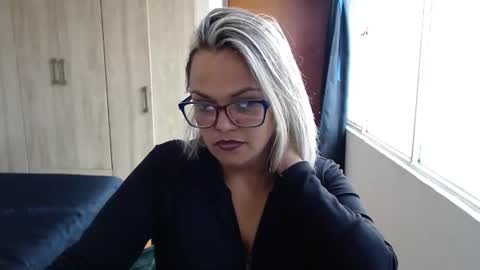 Laura online show from 07/28/26, 08:52