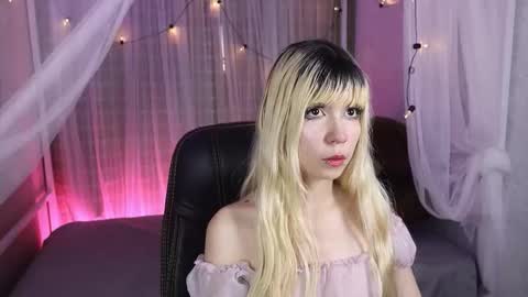 laukyubey1 online show from 12/03/25, 07:45