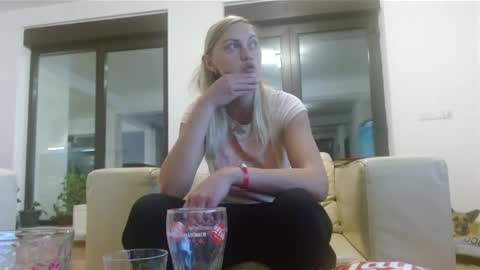 LAURA  ANNA online show from 12/05/24, 04:44