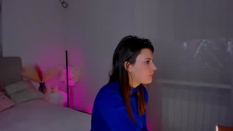 Laura online show from 02/02/25, 09:30