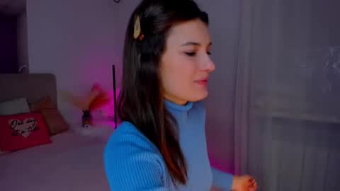 Laura online show from 02/09/25, 06:22