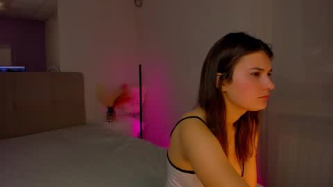 Laura online show from 02/17/25, 12:27