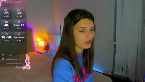 Laura online show from 10/13/25, 05:24