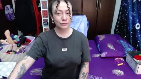  Wen  online show from 10/18/25, 07:03