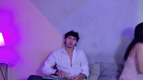 laura_and_kevin online show from 09/13/25, 02:06