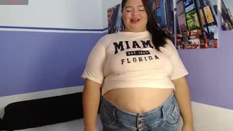 Snapshot of laura_br1 chatting on 07/08/26, 12:20 LAURA online show from 07/08/26, 12:20