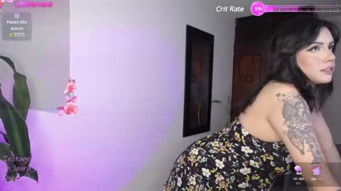 Snapshot of laura_cherrypie chatting on 12/03/24, 02:47 Laura- new schedule 800 pm until 1200 pm Colombia online show from 12/03/24, 02:47