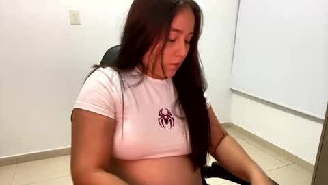 laura online show from 10/22/25, 11:26