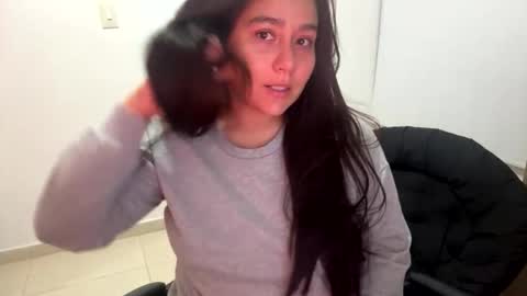 laura online show from 12/02/25, 11:56