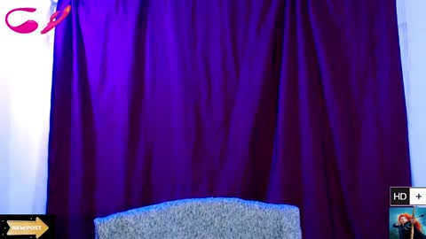 Snapshot of laura_fountain_ chatting on 02/07/25, 02:26 weedcam Curly Laura OF online show from 02/07/25, 02:26