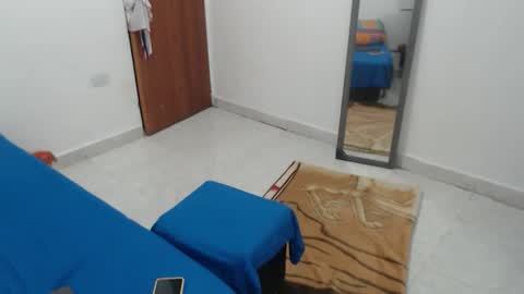 Snapshot of laura_foxx2379 chatting on 01/07/26, 03:20 laura_foxx2379 online show from 01/07/26, 03:20