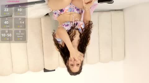 laura_homme online show from 06/06/26, 10:47