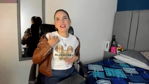 laura hotties online show from 02/07/26, 01:04