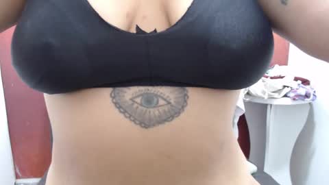  Laura  online show from 09/14/25, 01:21