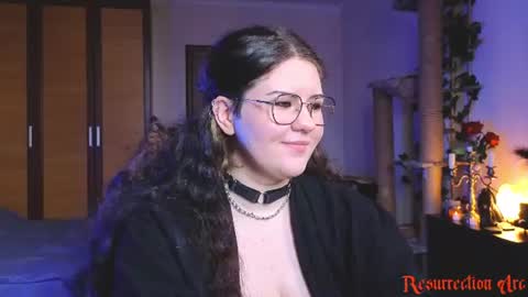Snapshot of laura_karamazov chatting on 06/09/26, 03:56 Miss Laura online show from 06/09/26, 03:56