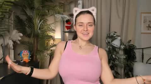 Snapshot of laura_mutti chatting on 05/17/26, 03:52 Samantha online show from 05/17/26, 03:52