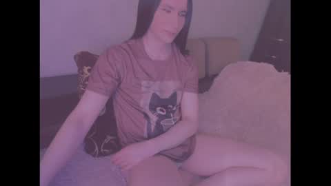 laura_night_byte online show from 07/16/26, 05:46