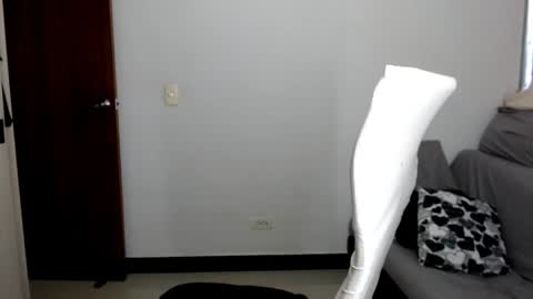 Laura online show from 02/11/26, 10:26