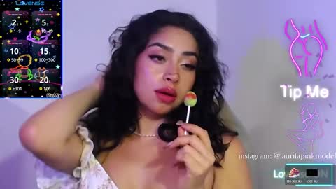 laura_pink01 online show from 03/03/26, 04:24