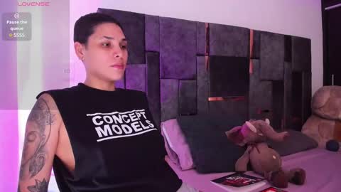 Laura Rose online show from 02/11/25, 06:55