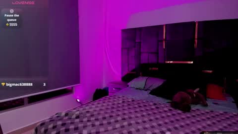 Laura Rose online show from 03/07/25, 02:57