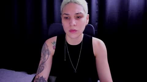 Laura Rose online show from 09/19/25, 02:46