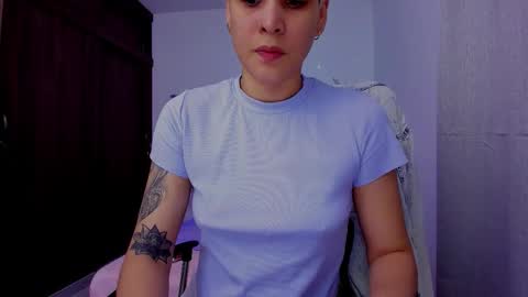 Laura Rose online show from 09/26/25, 02:15