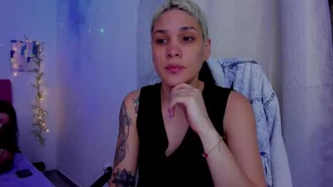 Laura Rose online show from 09/29/25, 02:16