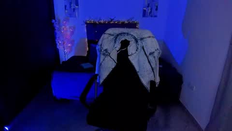 Laura Rose online show from 10/09/25, 03:10