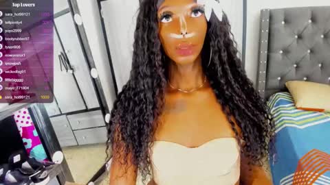 Snapshot of laura_sexo11 chatting on 10/23/25, 06:06 laura_sexo11 online show from 10/23/25, 06:06