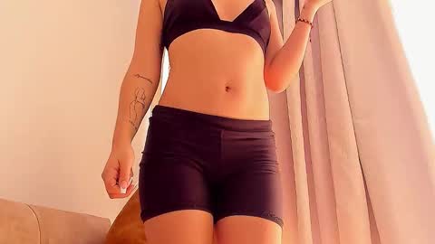 LAURA SOE online show from 01/14/26, 06:02