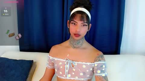 Laura online show from 10/18/25, 12:57