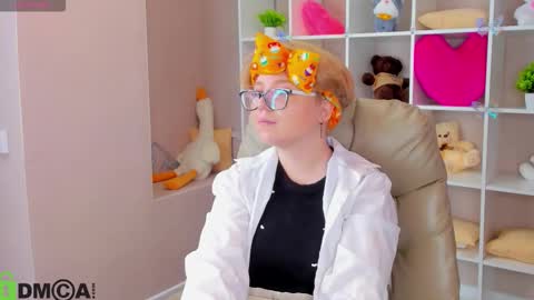 Laura online show from 02/05/26, 09:25