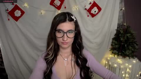 Laura online show from 12/08/24, 10:19