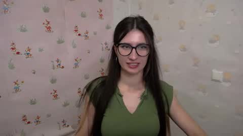 Laura online show from 10/07/25, 08:22
