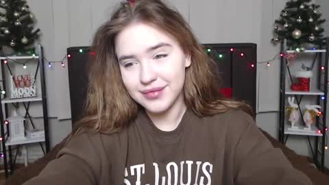 LauraHlot online show from 12/29/24, 07:00