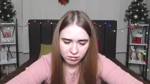 LauraHlot online show from 01/04/25, 09:20