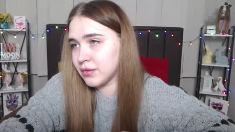 LauraHlot online show from 01/19/25, 04:44