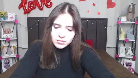 LauraHlot online show from 02/16/25, 01:25