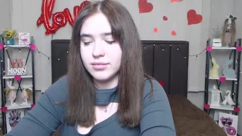 LauraHlot online show from 02/22/25, 09:26