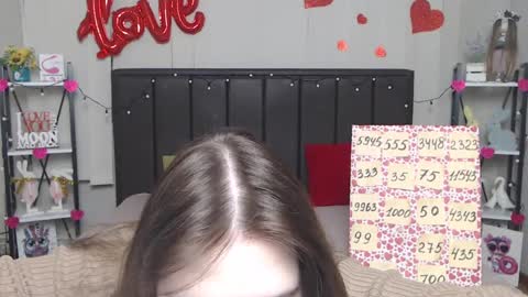 LauraHlot online show from 03/02/25, 09:22