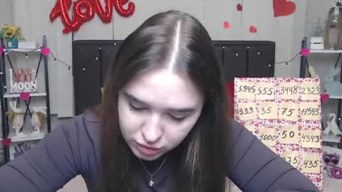 LauraHlot online show from 03/12/25, 04:46