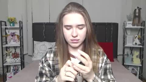 LauraHlot online show from 01/15/26, 07:06